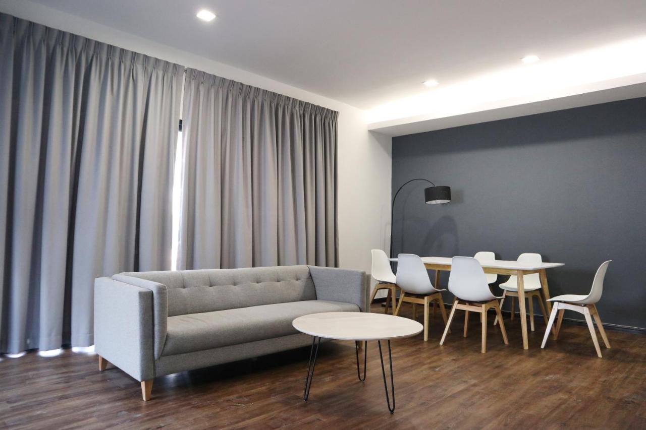 Roxy Sematan Villa & Townhouse Eksteriør billede