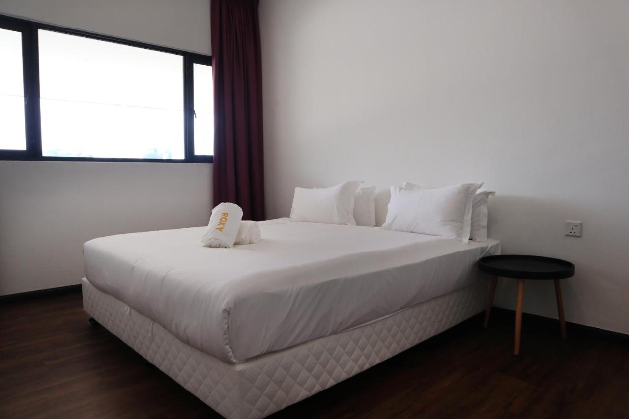 Roxy Sematan Villa & Townhouse Eksteriør billede