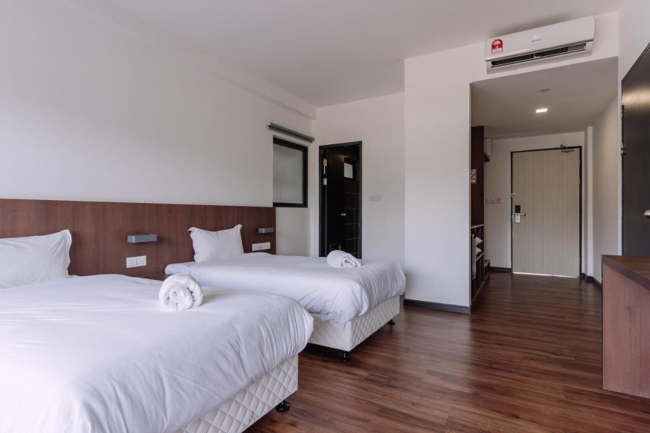 Roxy Sematan Villa & Townhouse Eksteriør billede