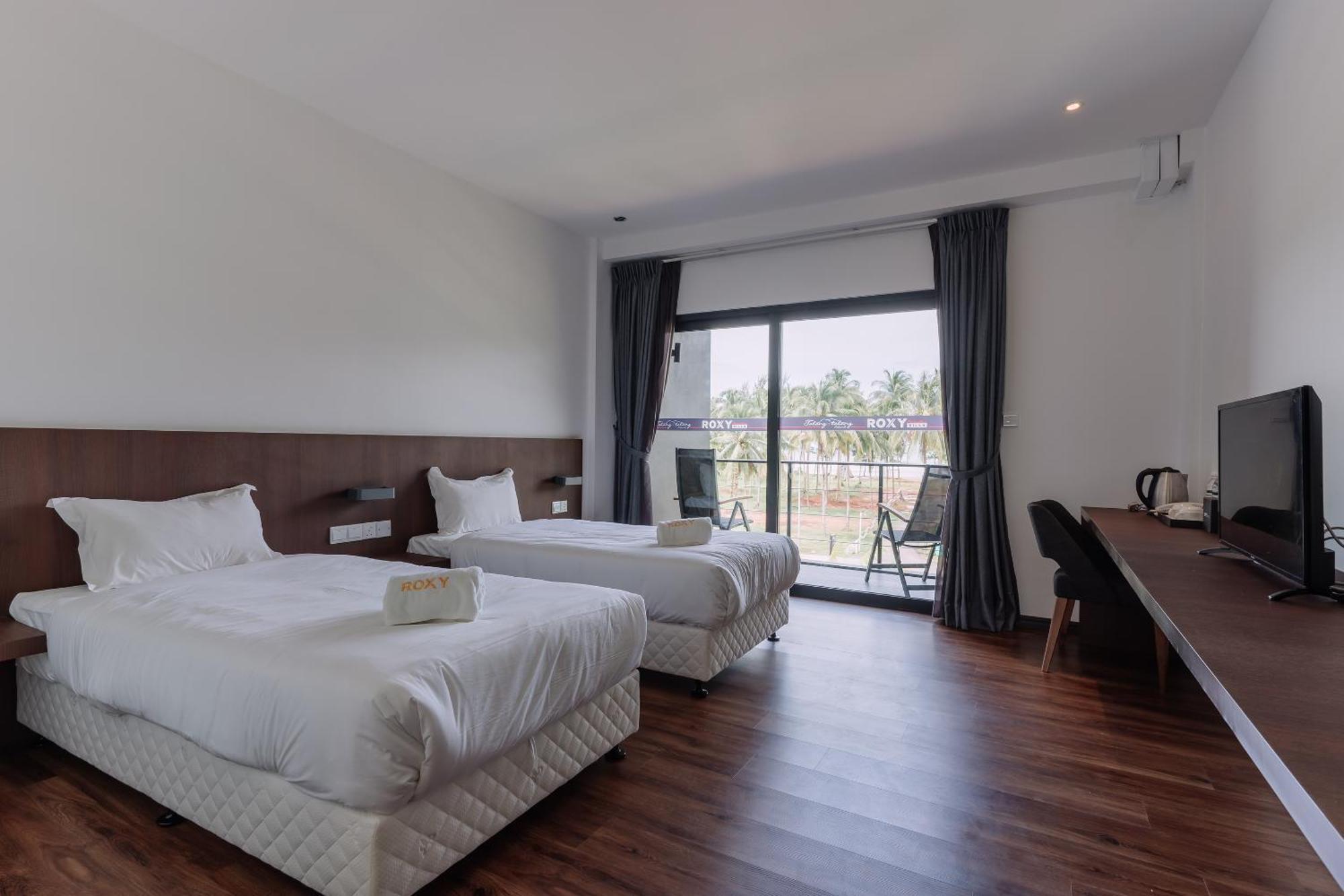 Roxy Sematan Villa & Townhouse Eksteriør billede